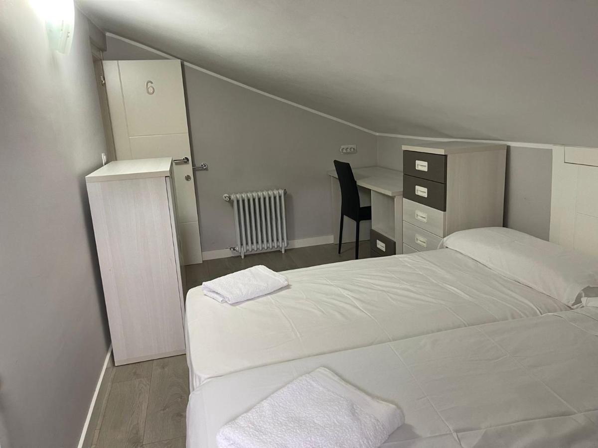 La Rosa Azul Rooms Ponferrada Εξωτερικό φωτογραφία